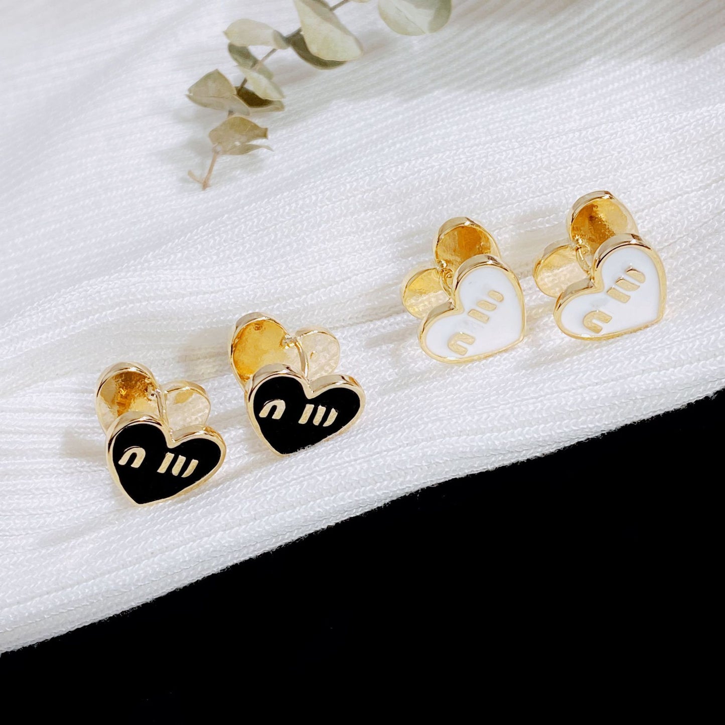 Women's Glazed Letters Heart-shaped Double-sided Ear Clip Fashionable Temperament Earrings