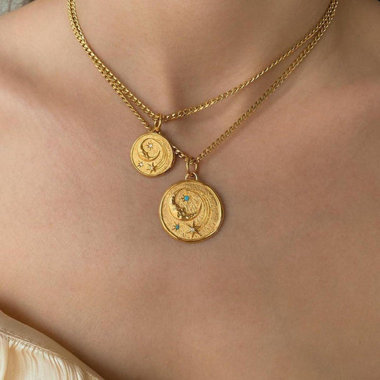 Niche Vintage Gold Coin Pendant Portrait Necklaces